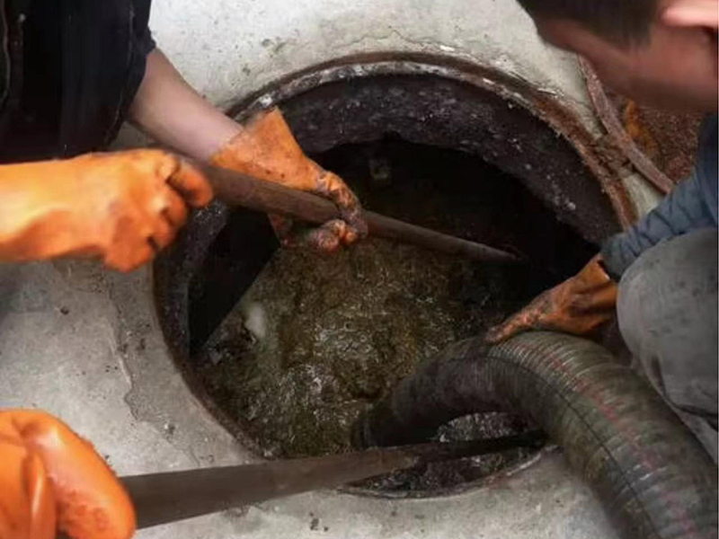 荥经化油池、化粪池清理要做哪些安全措施？